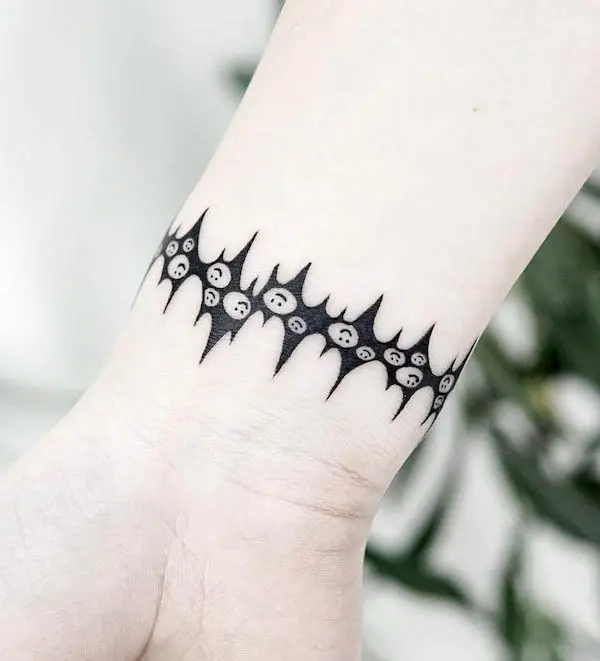 68+ Bracelet Tattoos That Are Better Than Jewelry in 2023 - mysteriousevent.com