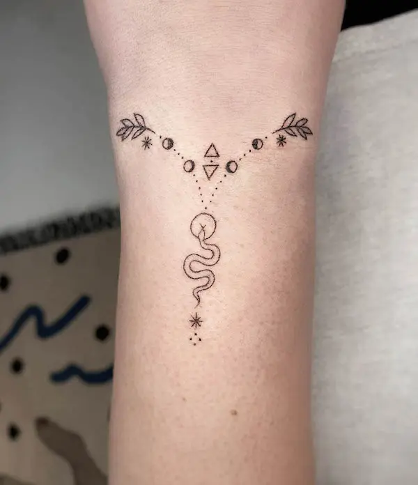 68+ Bracelet Tattoos That Are Better Than Jewelry in 2023 - mysteriousevent.com