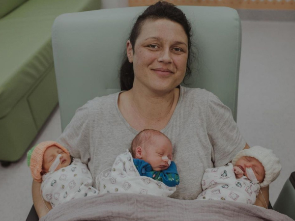 Mum’s Incredible Triplet Delivery