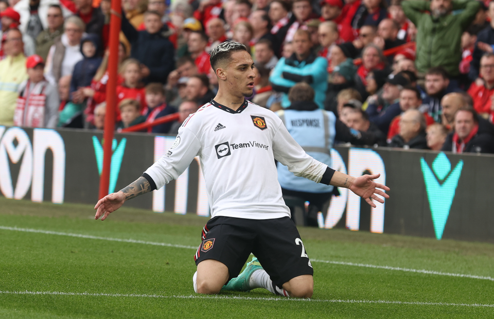 Manchester United fans spot Antony’s sudden change in facial expression when seeing Harry Maguire in goal celebrations