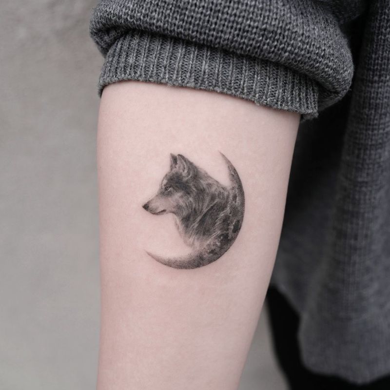 Are you ready to discover the best wolf tattoo designs?