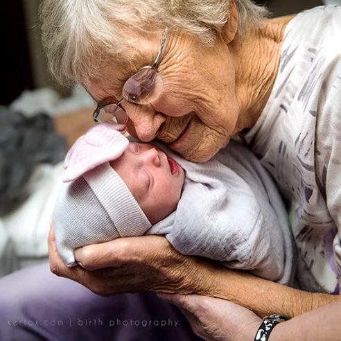 Adorable Images of Grandparents Greeting Their Newborn Grandchildren
