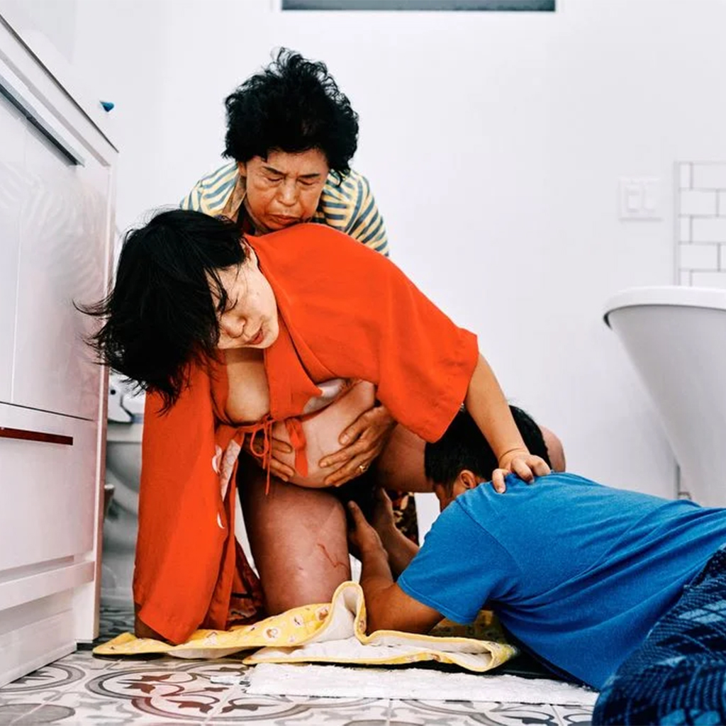 LABOUR OF LOVE! These Award-Winning Photographs Demonstrate How Amazing Mothers Are