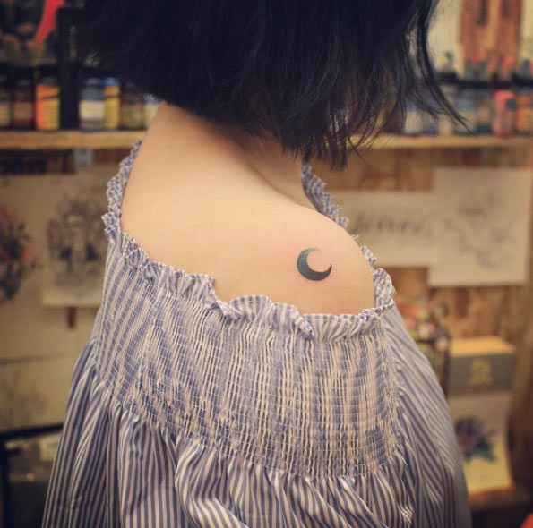 60 Tiny Tattoo Designs to Express Your Unique Personality – archeologynews.com