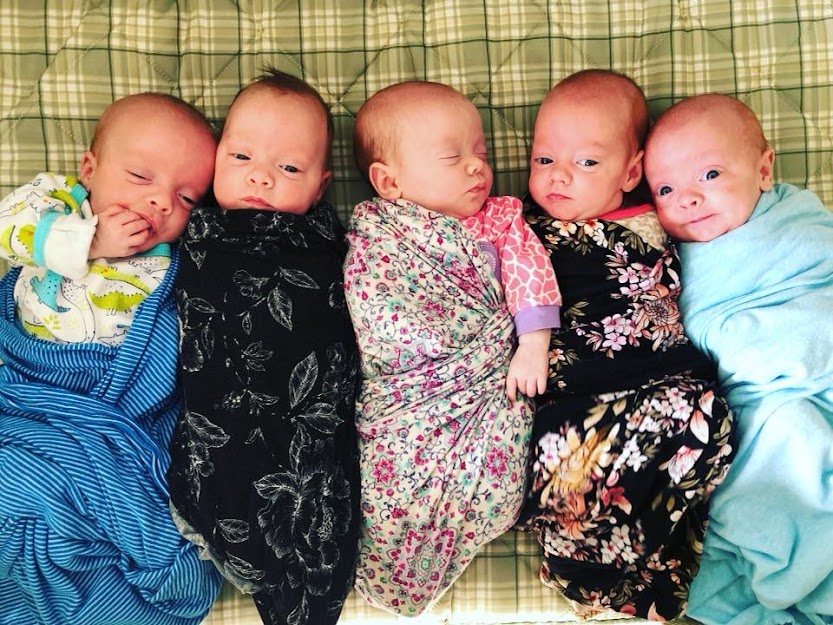 Mom Delivers Quintuplets in 60 Seconds, One in 55 Million Pregnancies Only
