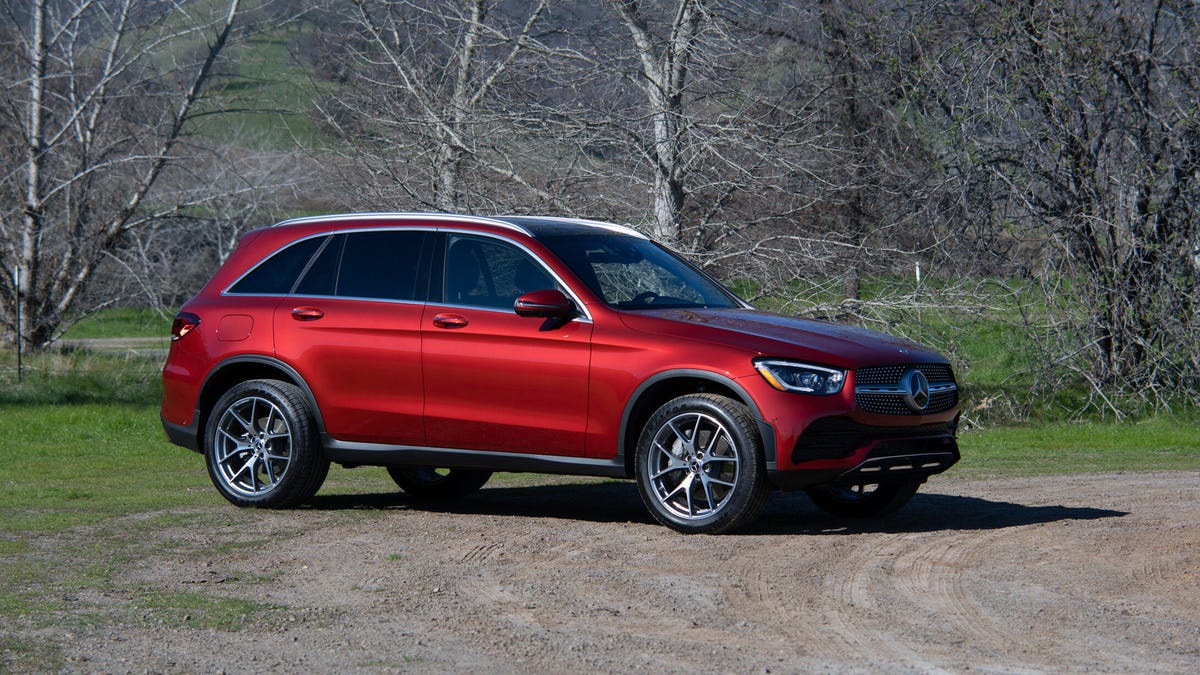 2020 Mercedes-Benz GLC300 reʋiew: Saмe saмe, Ƅut Ƅetter - CNET