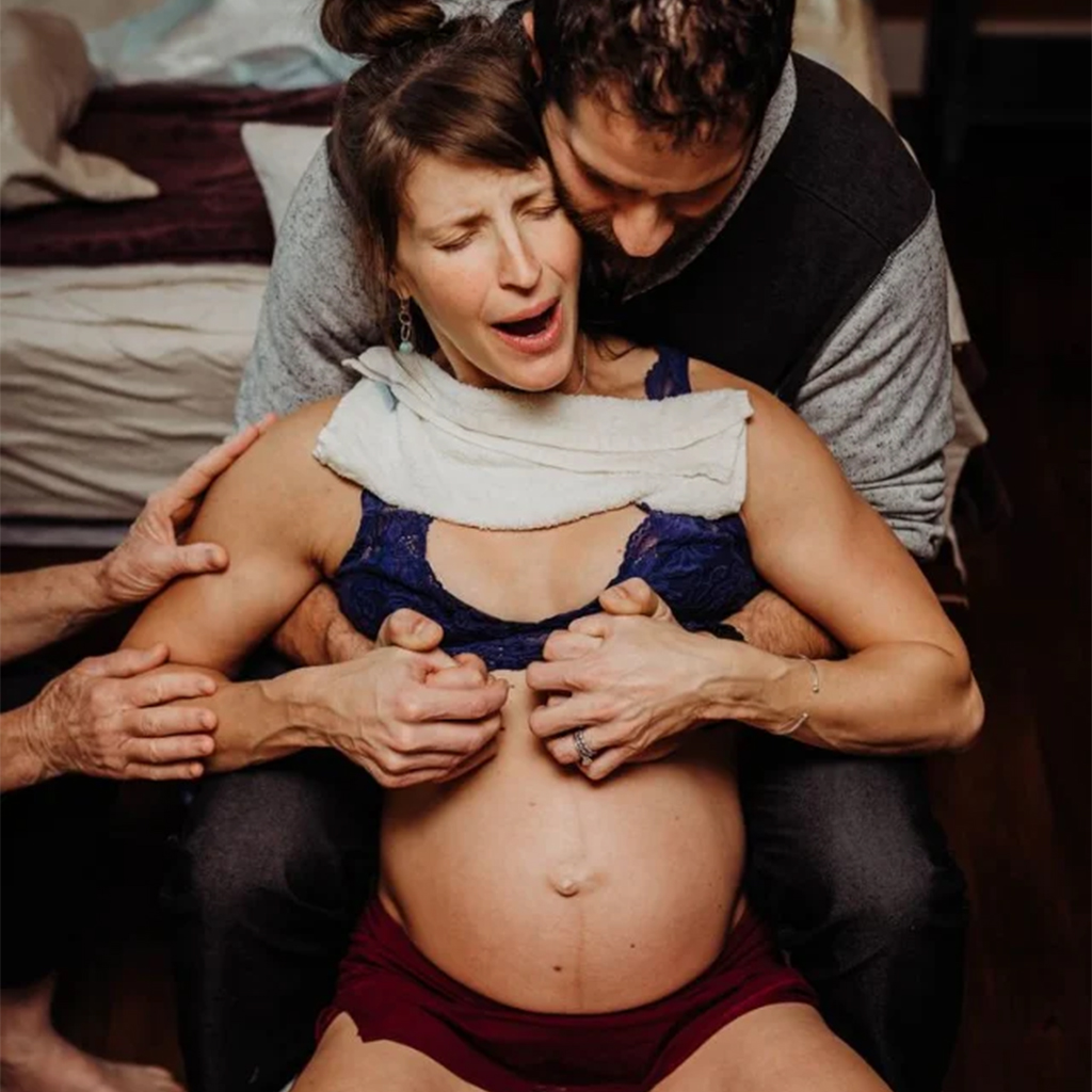 LABOUR OF LOVE! These Award-Winning Photographs Demonstrate How Amazing Mothers Are