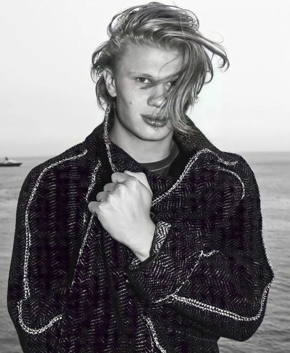 Revealing Erling's Turbulent Childhood and the Iconic Hair that Defines His Brand