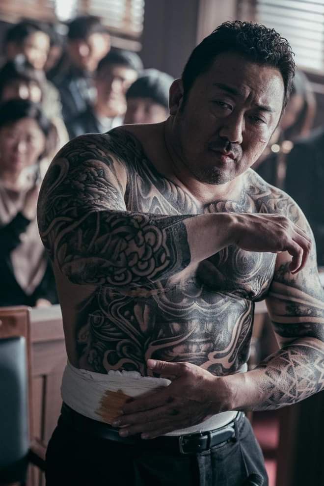 Ma Dong-Seok 😍 | Ma dong-seok, Yakuza tattoo, Pose reference photo