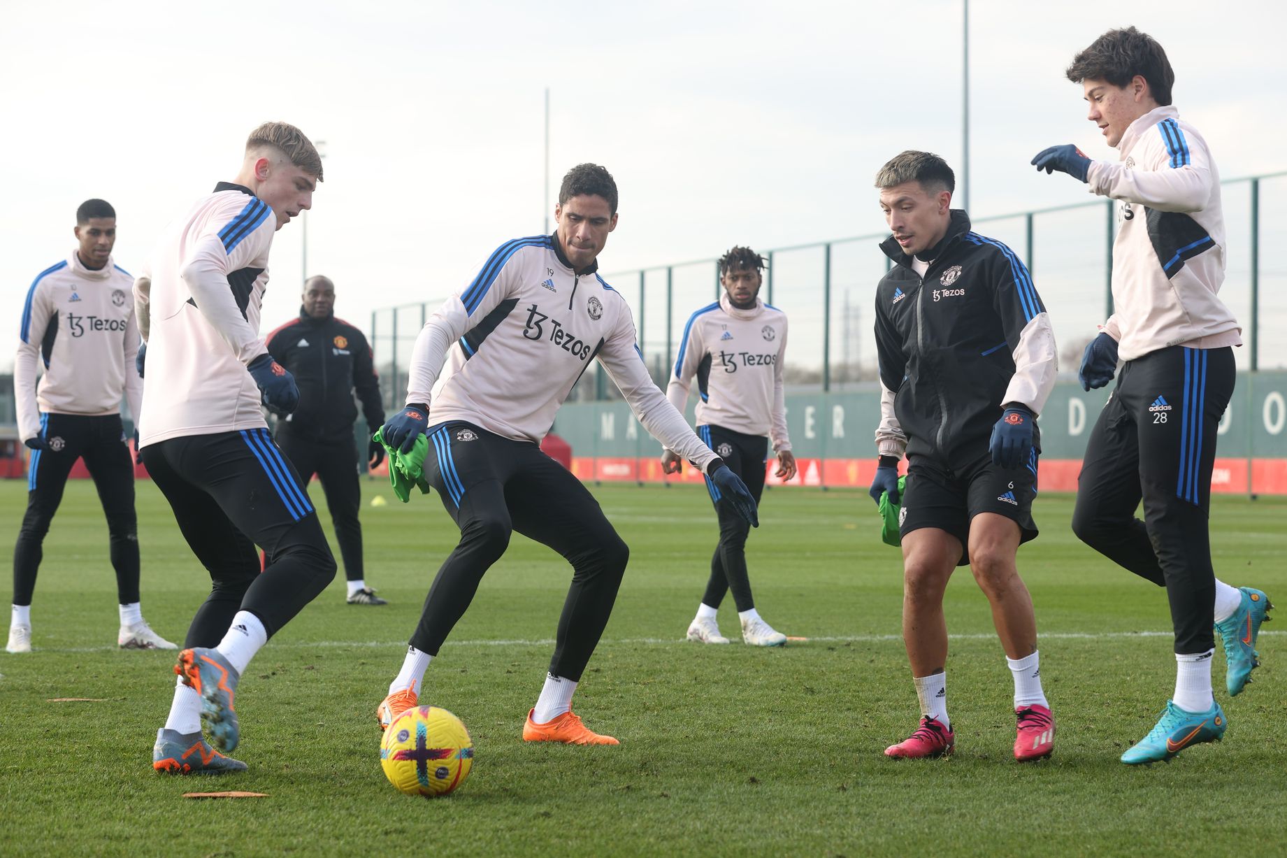 Lisandro Martinez shows what he's all about in five things spotted in  Manchester United training - Manchester Evening News