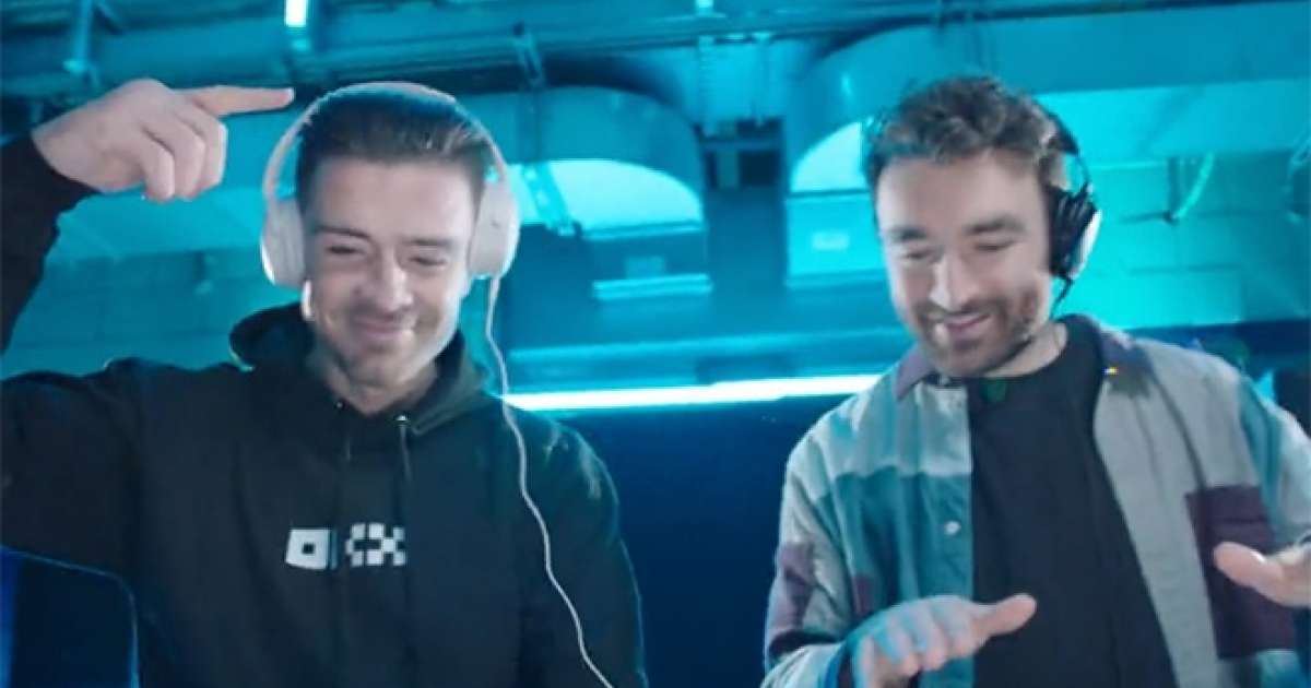 Jack Grealish showcases his DJ skills alongside Oliver Heldens in Metaverse performance debut - Buzz News