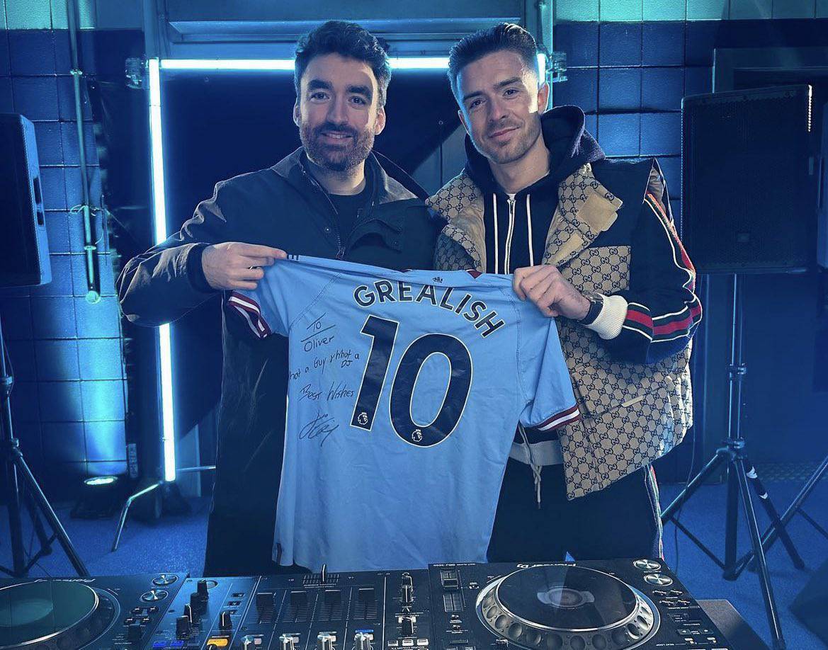 Jack Grealish showcases his DJ skills alongside Oliver Heldens in Metaverse performance debut - Buzz News