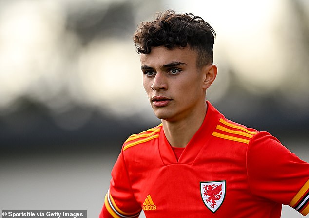 Zach Giggs made his debut for Wales U17 in a 2-0 defeat by France in September last year