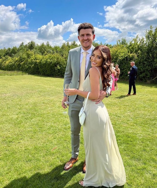 Harry Maguire and fiance Fern Hawkins move into £4m Cheshire mansion - Buzz News