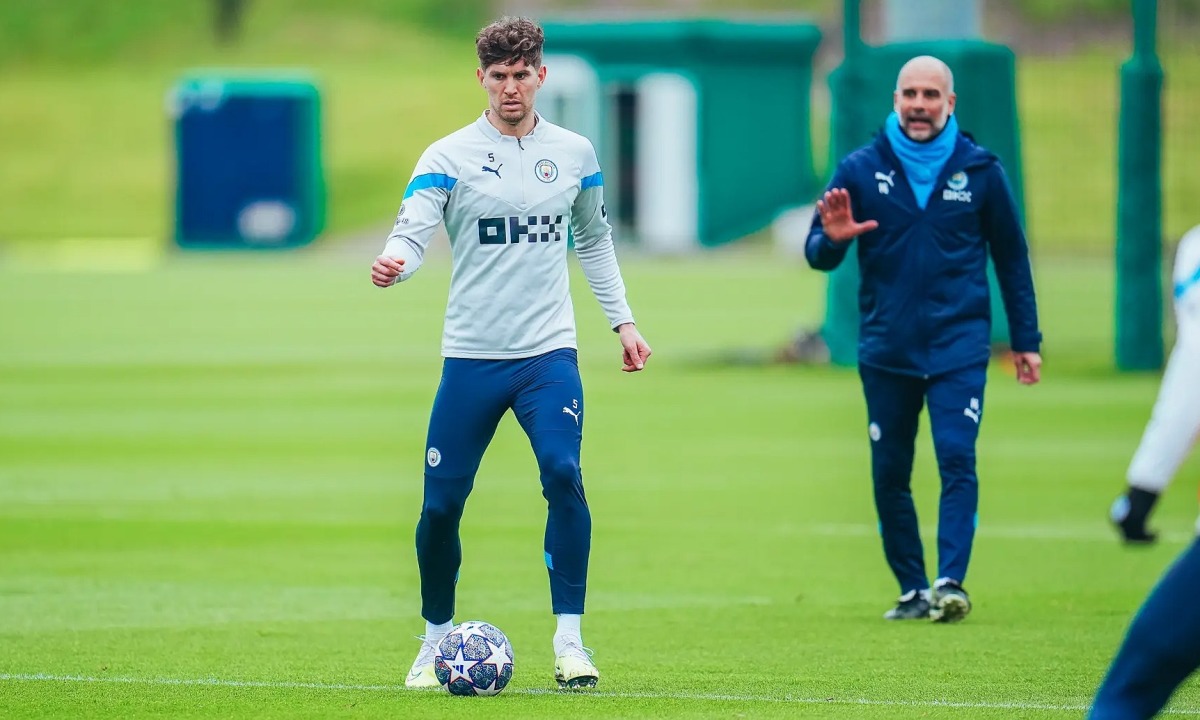 John Stones - phát kiến mới nhất của HLV Guardiola - VnExpress Thể thao