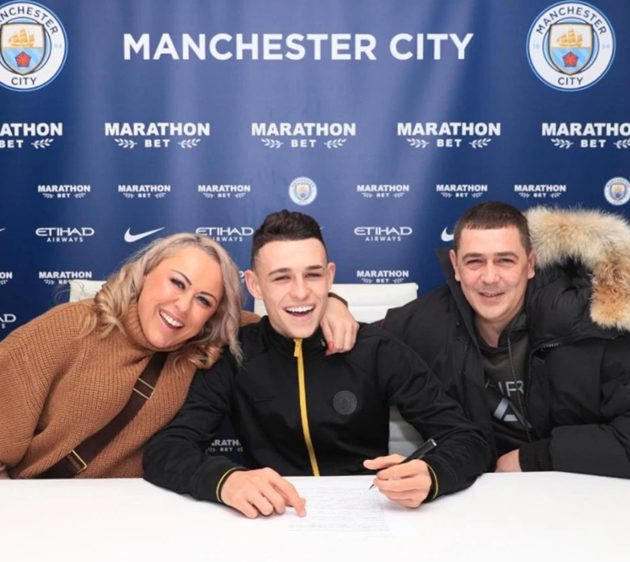 Phil Foden: Becoming a father at the age of 18 and living a very rich life and a little-known "rebellious" biography. - Buzz News