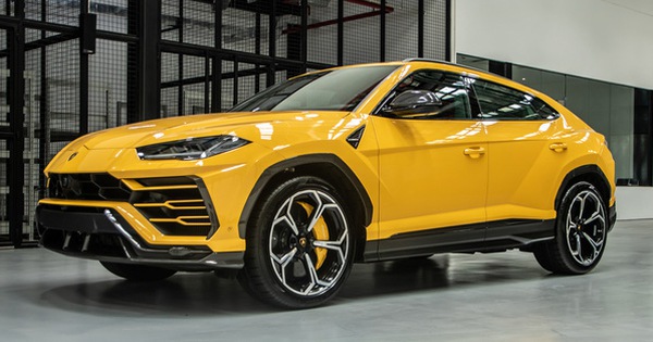 Lamborghini Urus chính hãng giá từ 13 tỉ đồng, thấp hơn nhiều nhập khẩu tư nhân - Tuổi Trẻ Online