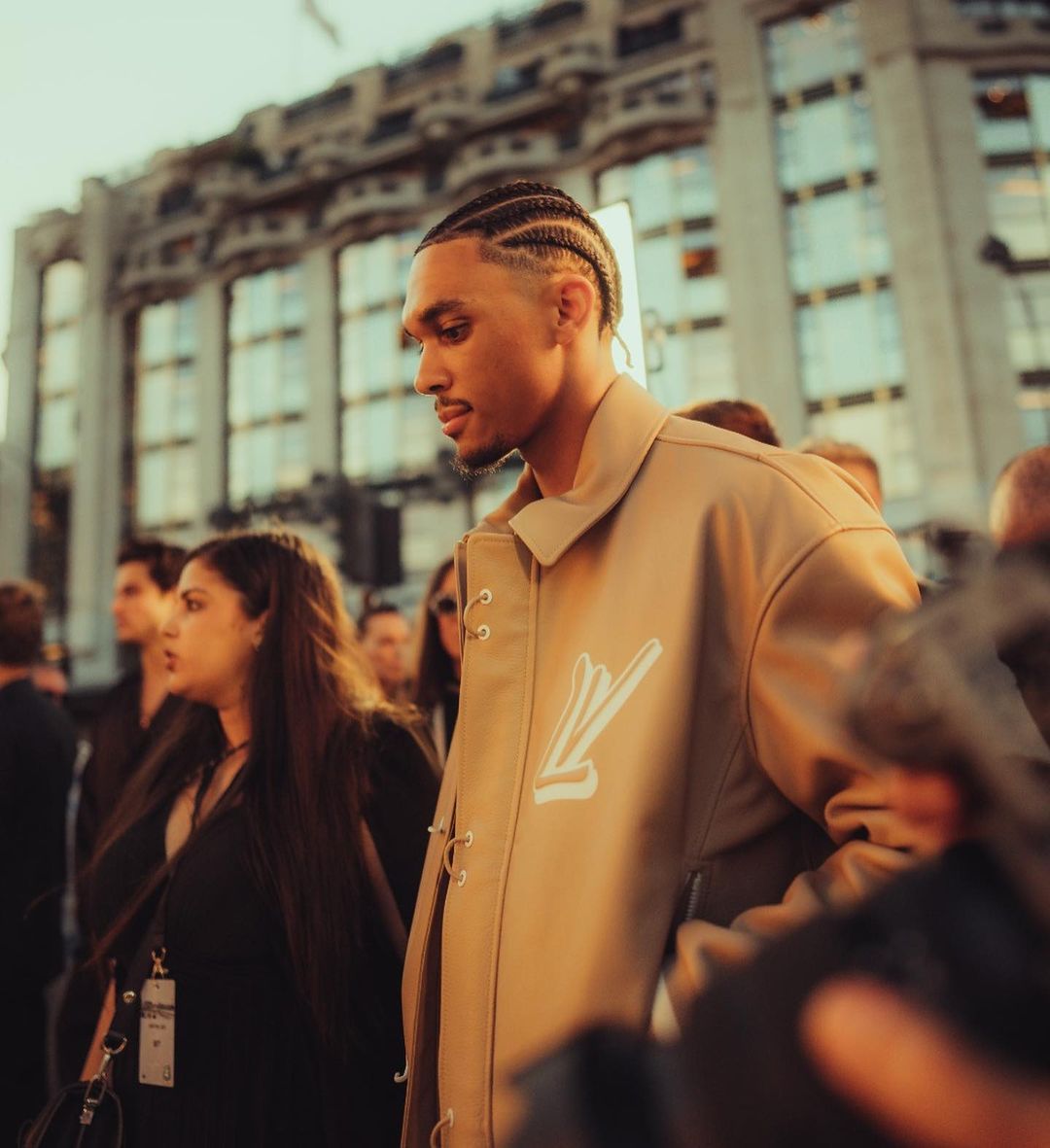 Man United star Marcus Rashford dress to impress at Paris Fashion Week with Bellingham and Alexander-Arnold