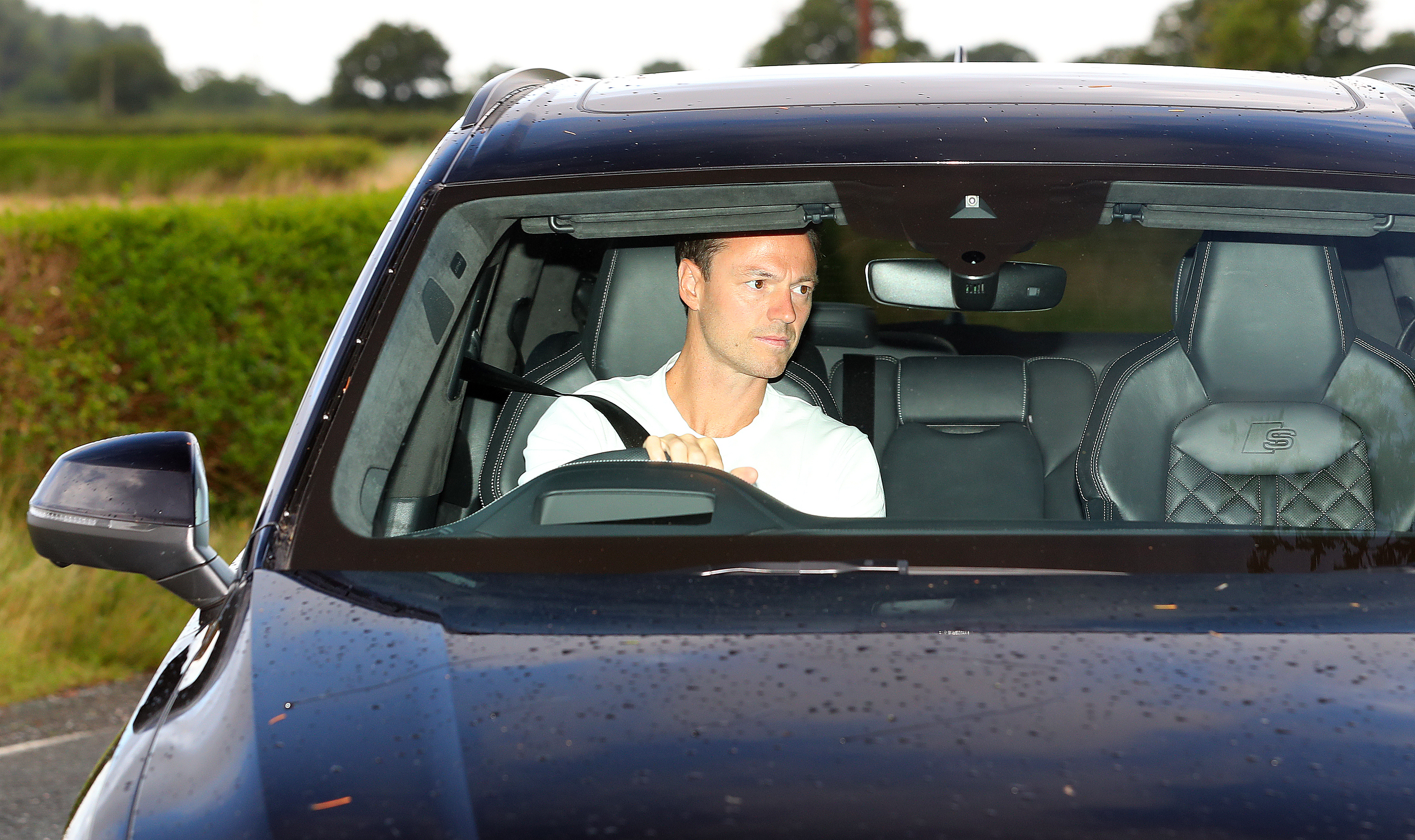 Jonny Evans is training at his old side after leaving Leicester