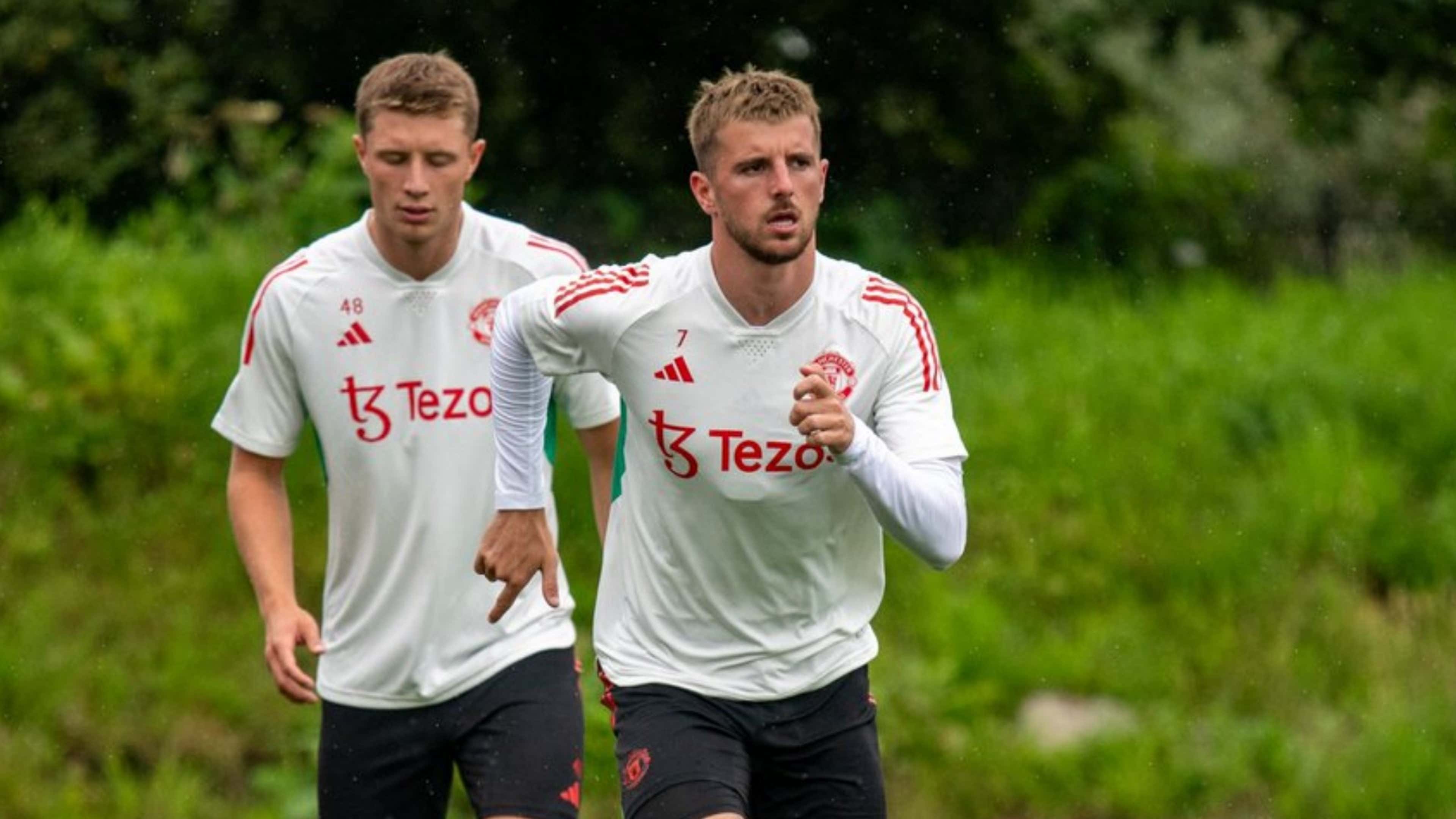 PHOTO GALLERY: Man United train to prepare for the match against Leeds United with 26 names