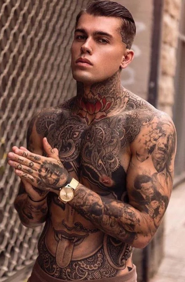 Why does everyone on Wattpad use Stephen James for their story cover or for their ML???!?!?!?! : r/FanFiction