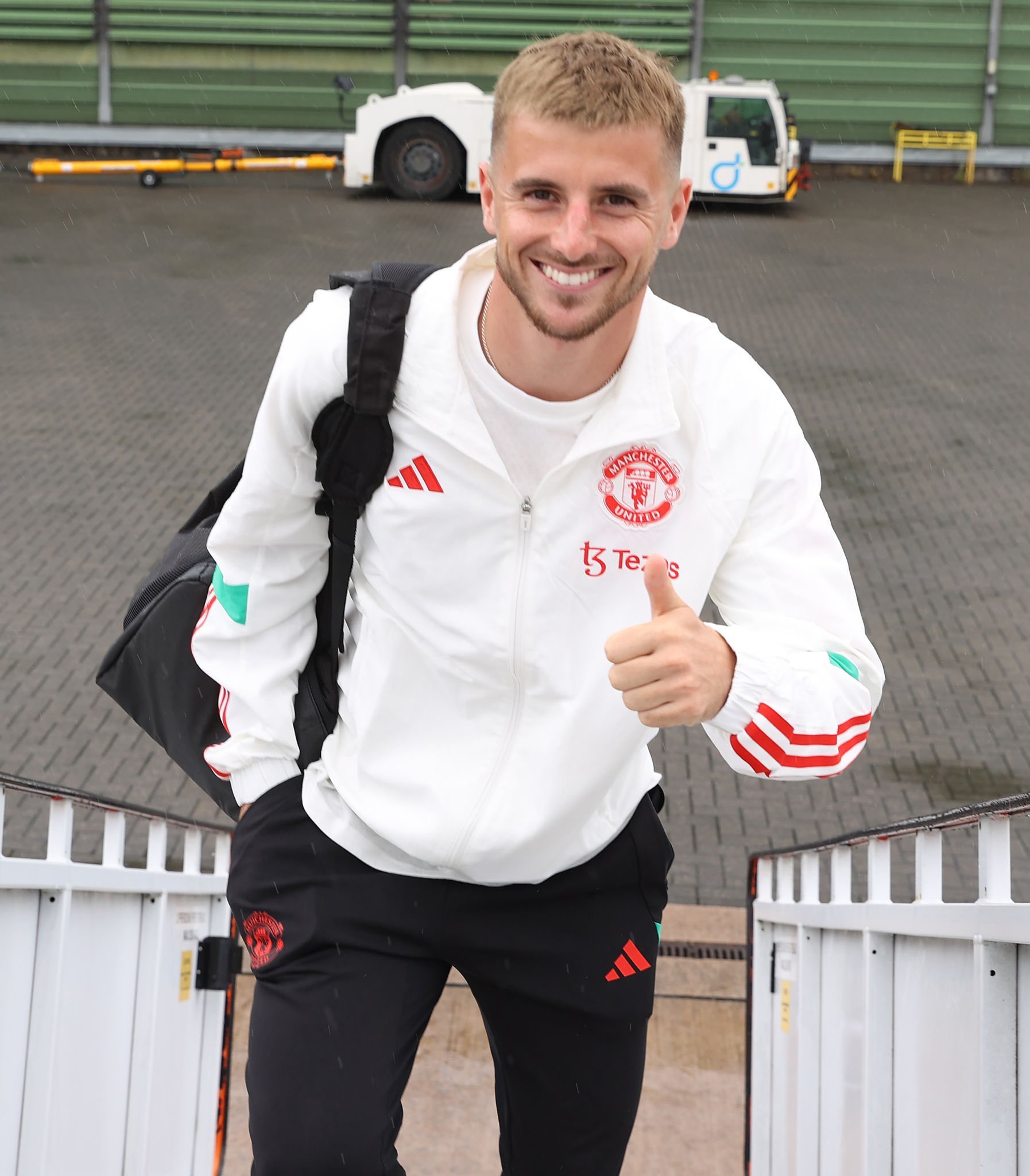 PHOTO GALLERY: Man United train to prepare for the match against Leeds United with 26 names