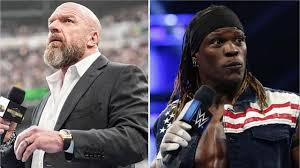 Cover Image for 🚨 ¡ÚLTIMA HORA WWE! Así fue como R-Truth pasó de ser el “bromista del año” al NUEVO CAMPEÓN de Estados Unidos – VÍDEO VIRAL TE LO MUESTRA 🎬🔥👇